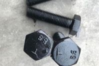 高強度螺栓價格相比普通螺栓差多少？